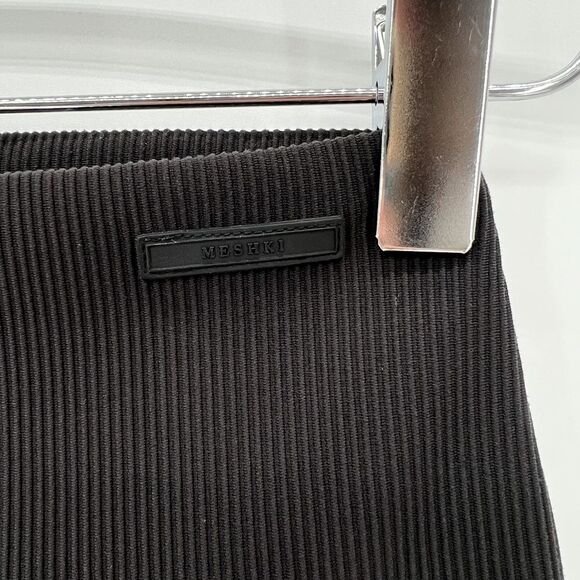 Meshki‎ Ribbed Leggings High Waisted Size S Black Activewear Stretch Gym Workout - Picture 3 of 9